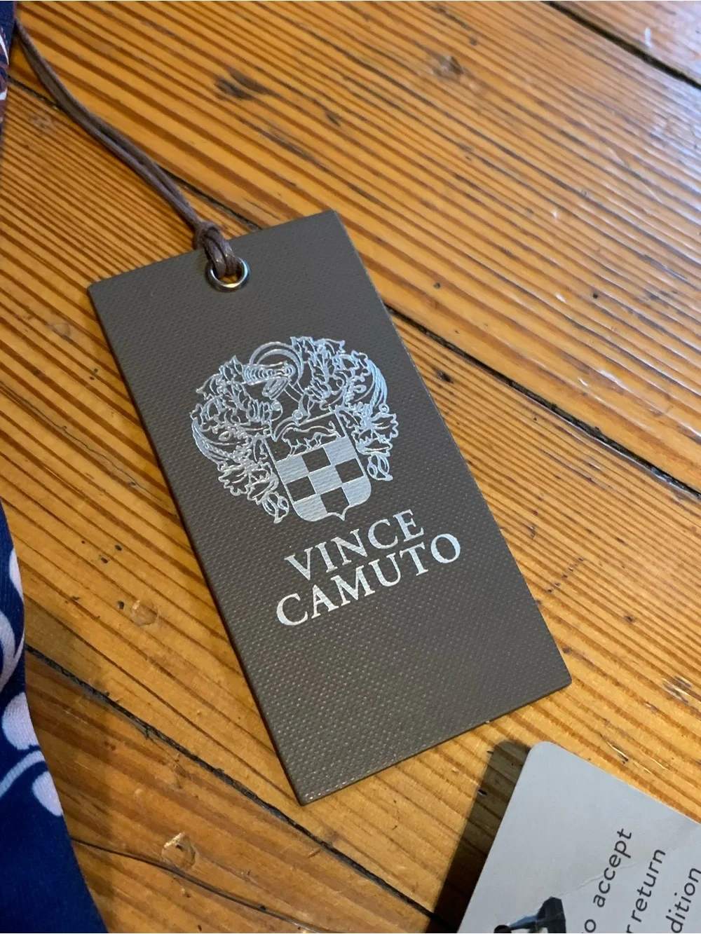 Vince Camuto Navy Floral V-Neck Midi Dress